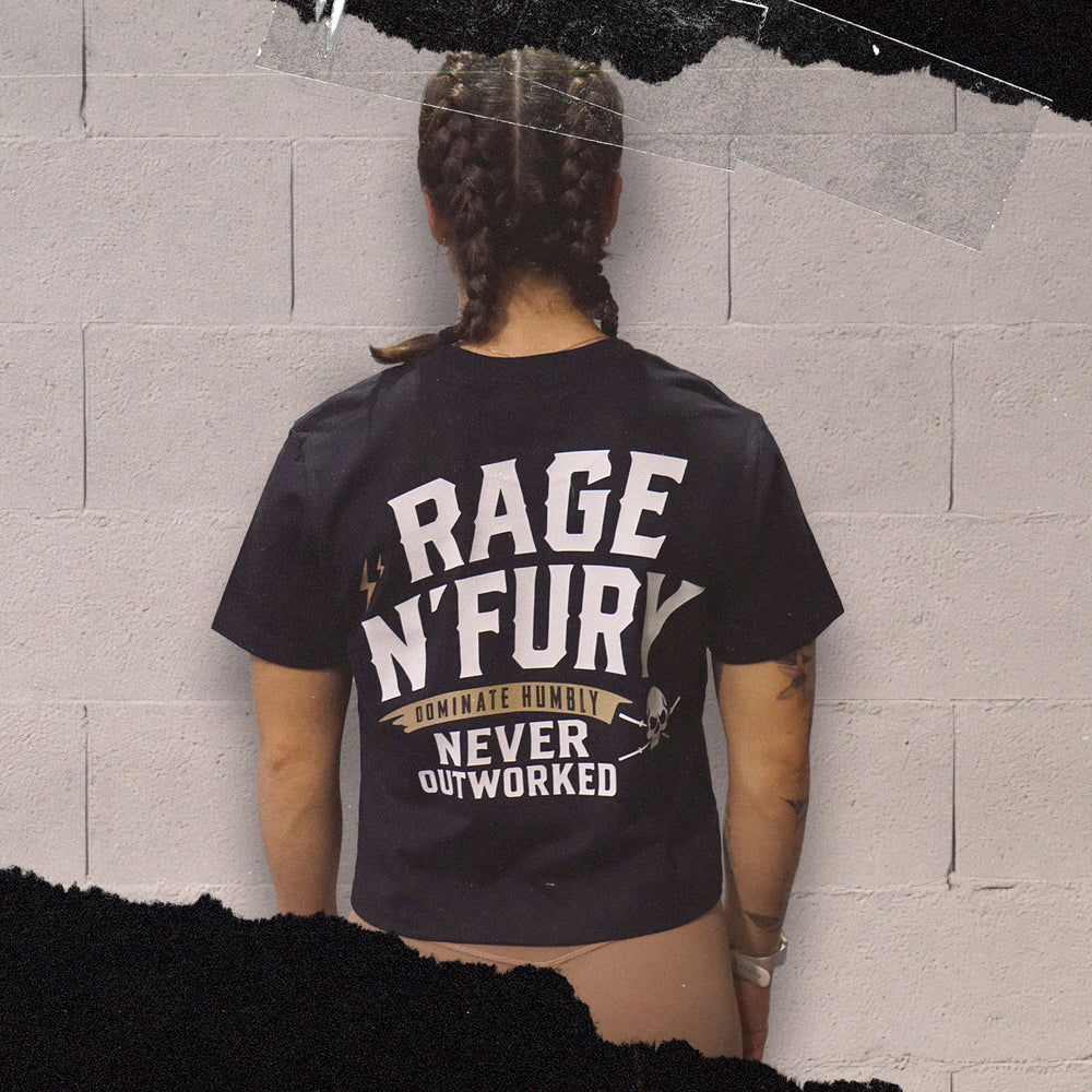 
                  
                    Tshirt Crop OUTWORKED
                  
                