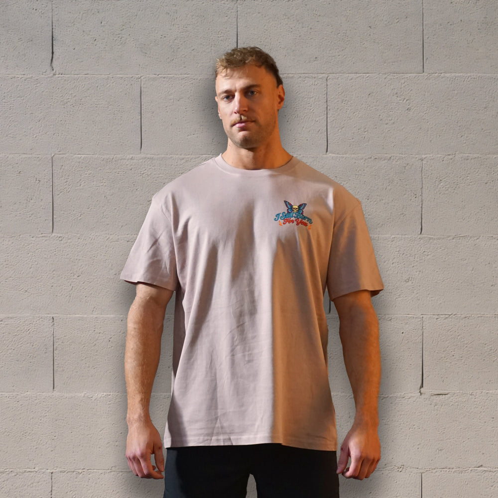 
                  
                    Tshirt Oversize Unisex BURNING WINGS
                  
                