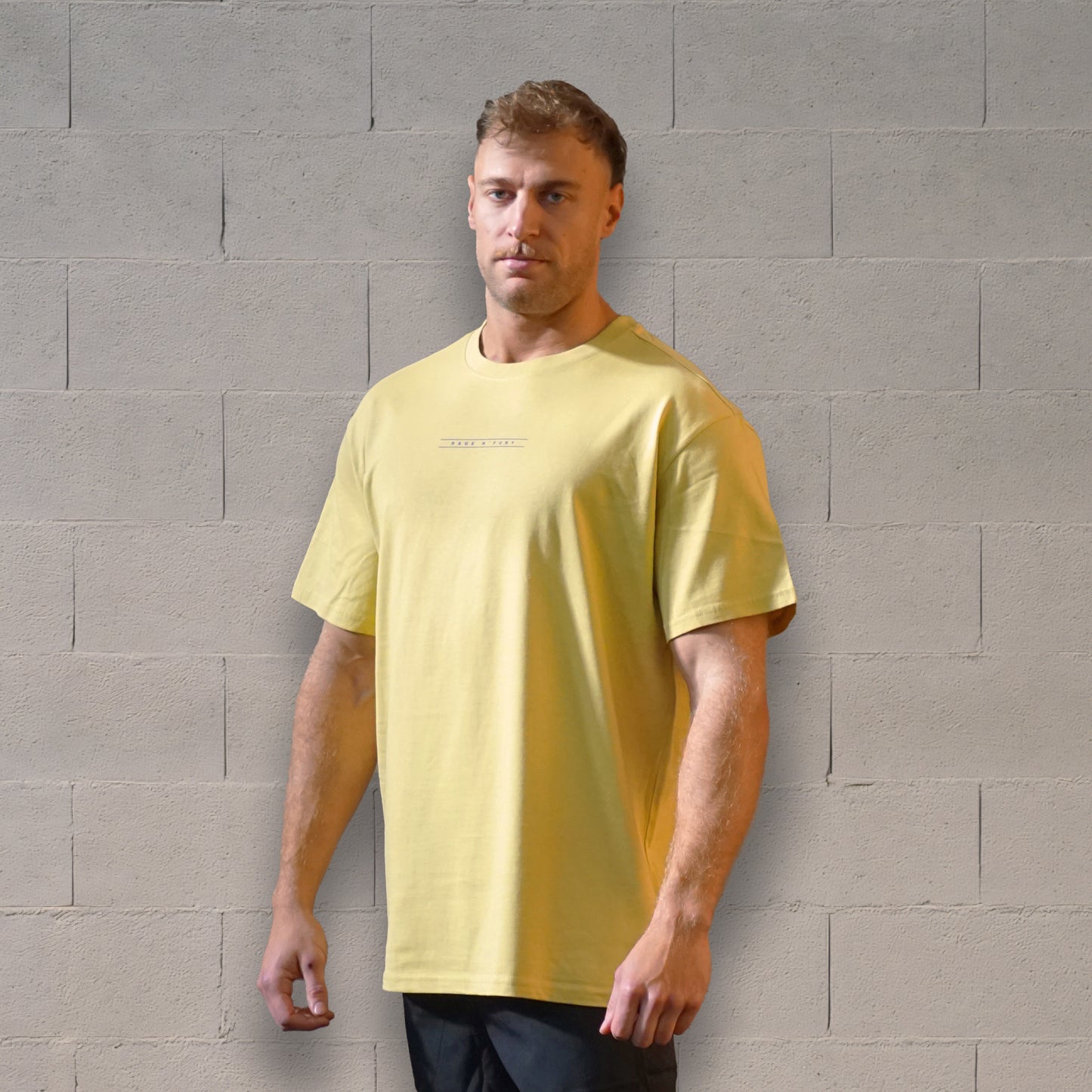 
                  
                    Tshirt Oversize Unisex  Jaune Love
                  
                