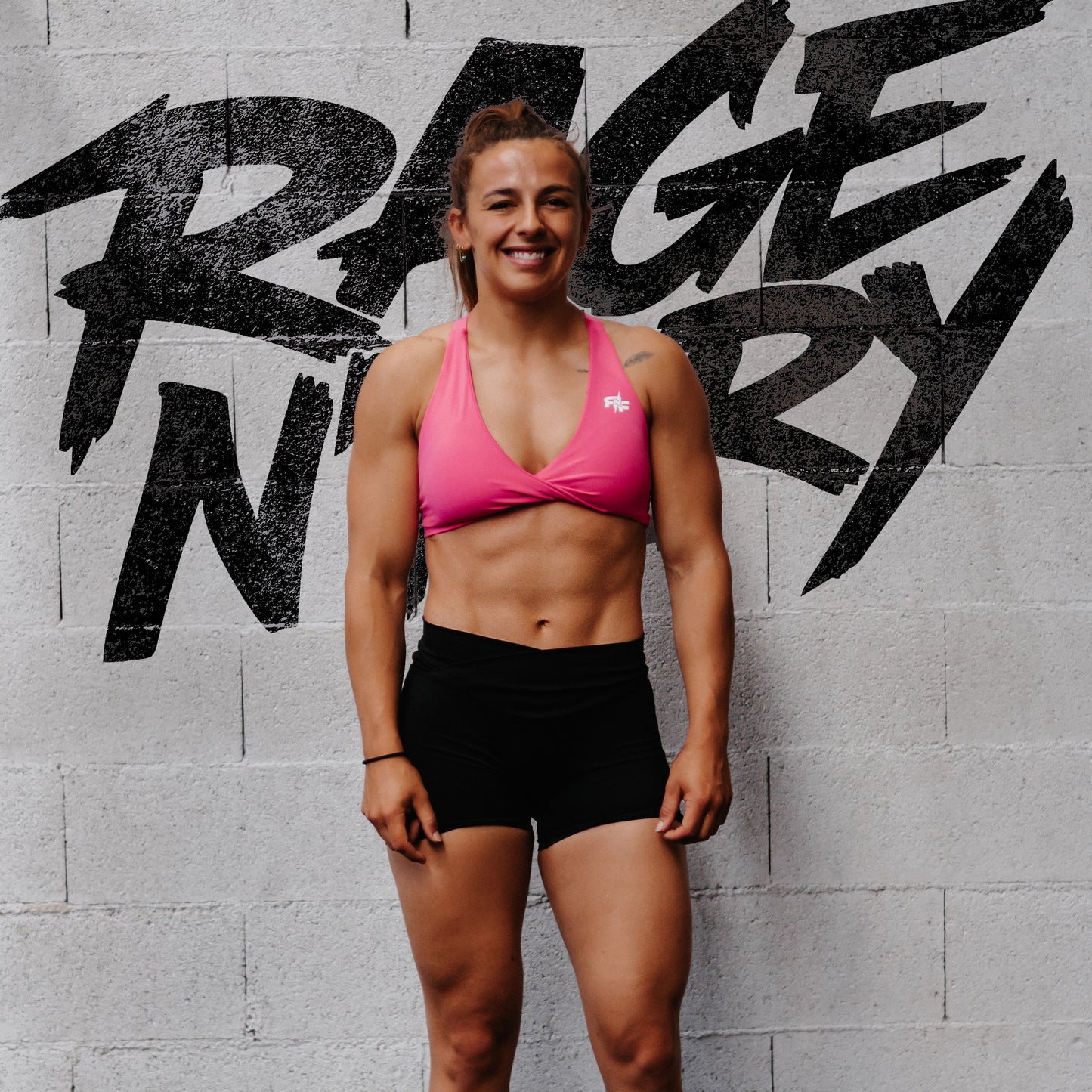 
                  
                    Brassière LYLA rose rouge
                  
                